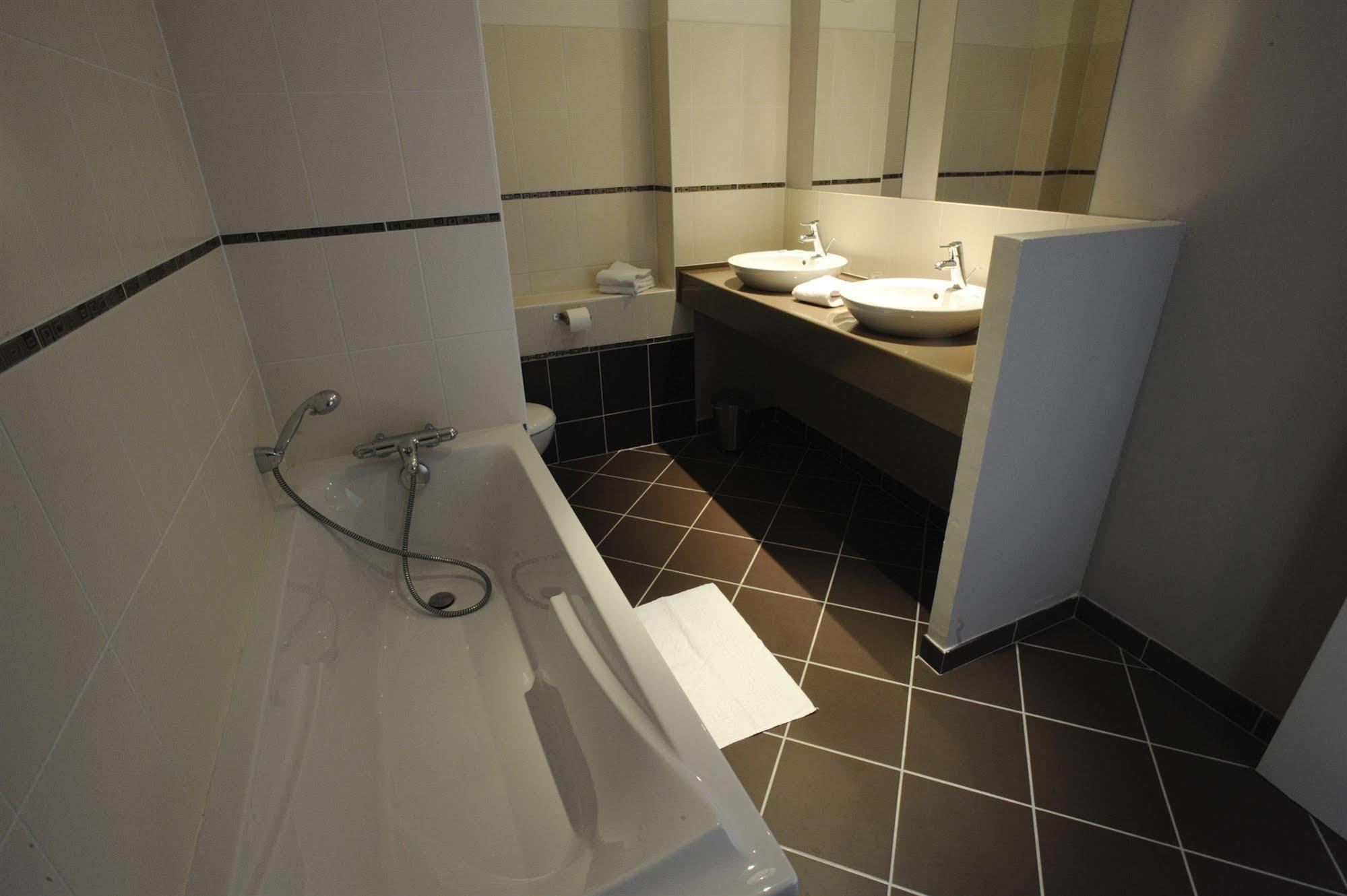La Ferme Des Mares, The Originals Relais Saint-Germain-sur-Ay